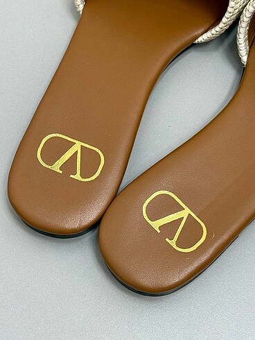 36 Beden Valentino