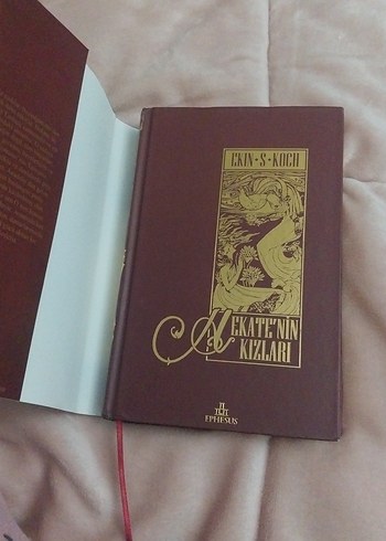 Nekate'nin Kızları - Ekin S. Koch (Ciltli) - Görsel 2