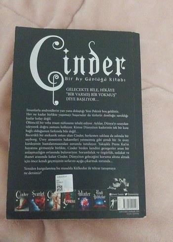 Cinder - Bir Ay Günlüğü Kitabı - Görsel 2