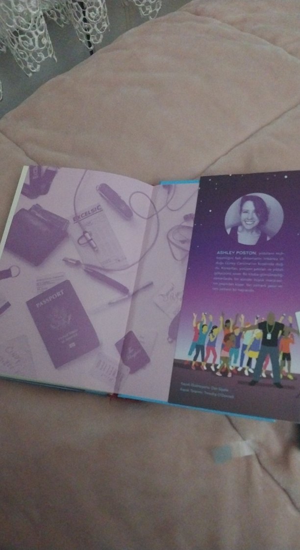 Geekerella - Ashley Poston (Ciltli) - Görsel 4