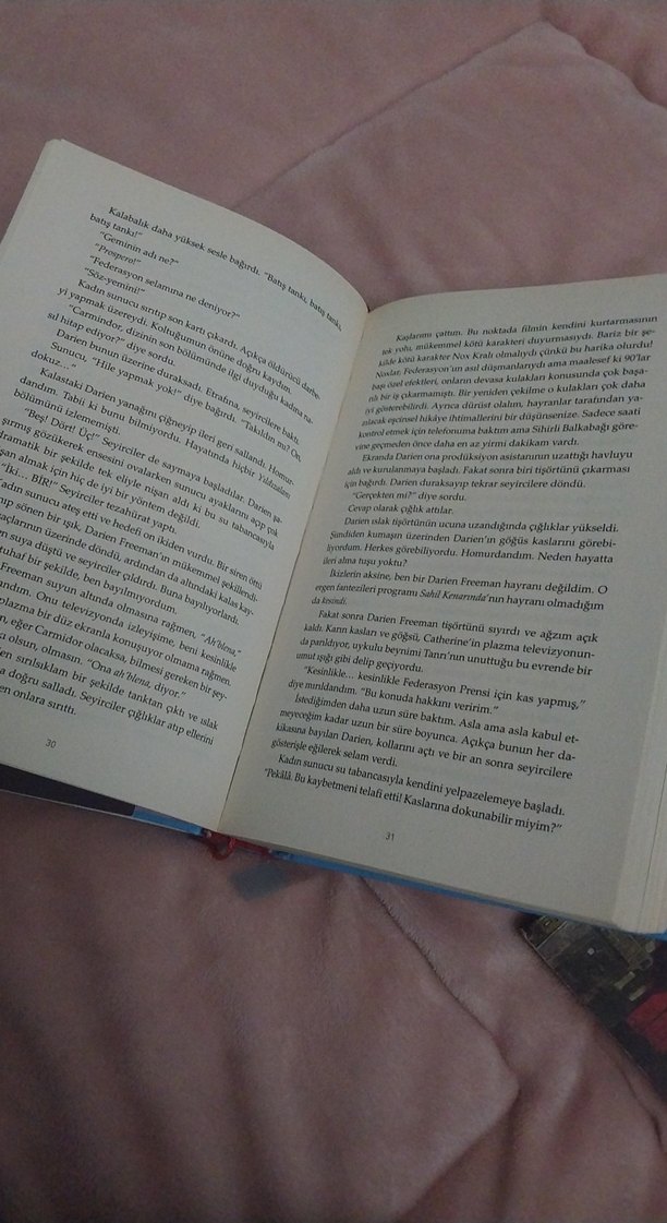 Geekerella - Ashley Poston (Ciltli) - Görsel 5