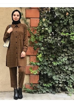 Bordo Ekoseli Takım Melike Tatar Markası 