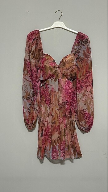 Pembe Mini Elbise