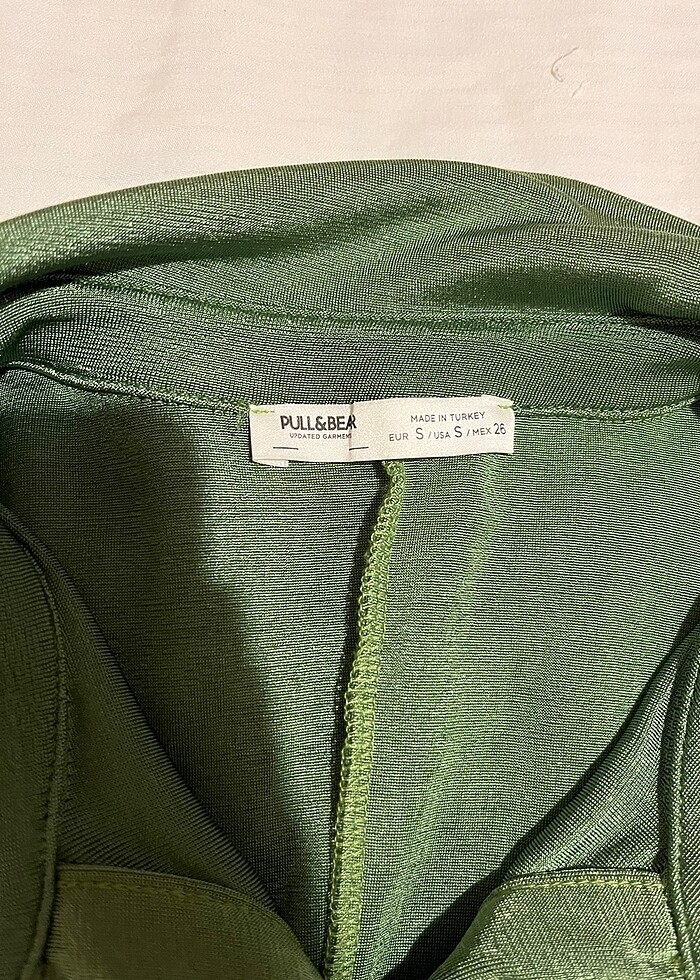 Yeşil Elbise - Görsel 2