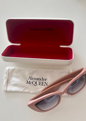 Beden pembe Renk Alexander McQueen Kadın Güneş Gözlüğü