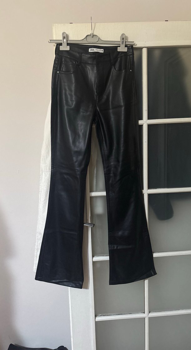 Zara Siyah Deri pantolon - Görsel 2