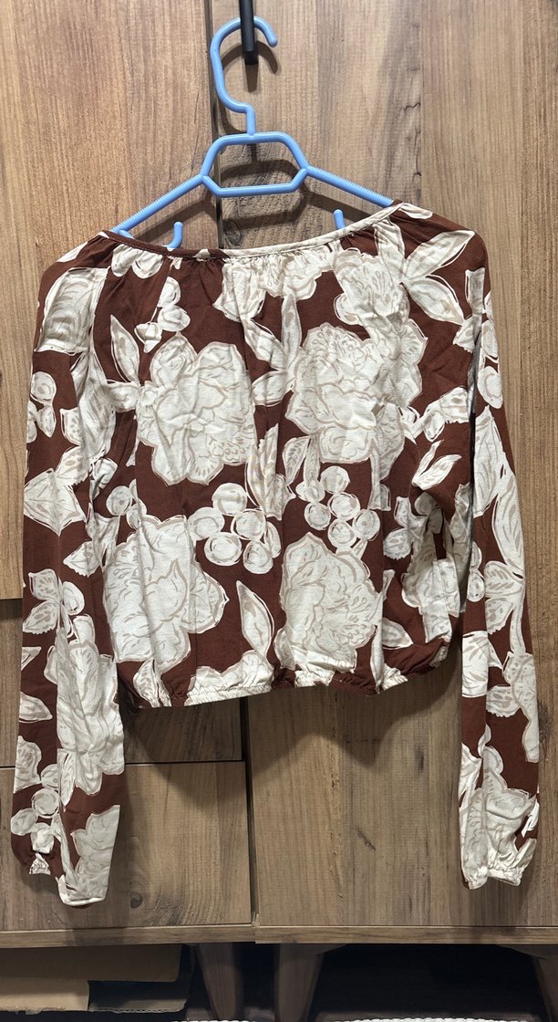 Bohem Uzun Kollu V Yaka Kadın Bluz - Görsel 3