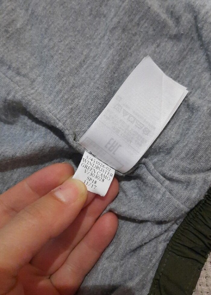 Erkek cocuk GAP yagmurluk - Görsel 4