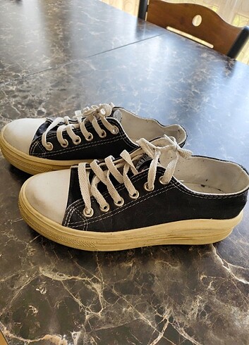 39 Beden siyah Renk CONVERSE SPOR AYAKKABI