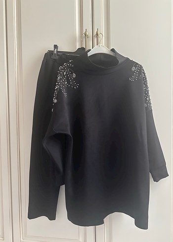 38 Beden Siyah Payetli Taşlı Kadın Sweatshirt Takım