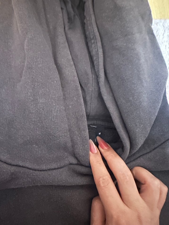 Gri Kapüşonlu Kadın Sweatshirt - Görsel 2