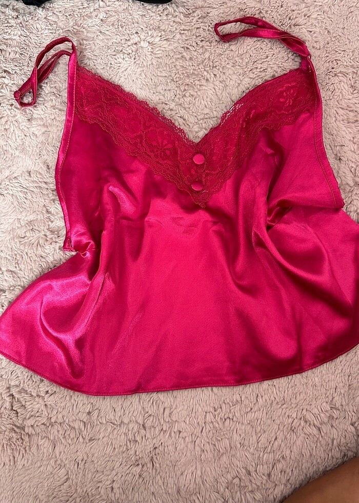 Pembe saten üst askılı - Görsel 2