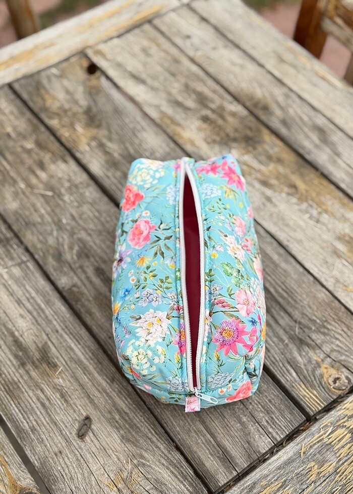 Makyaj çantası - Görsel 2