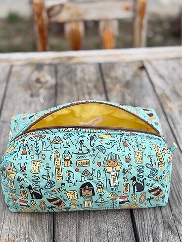 Makyaj çantası - Görsel 2