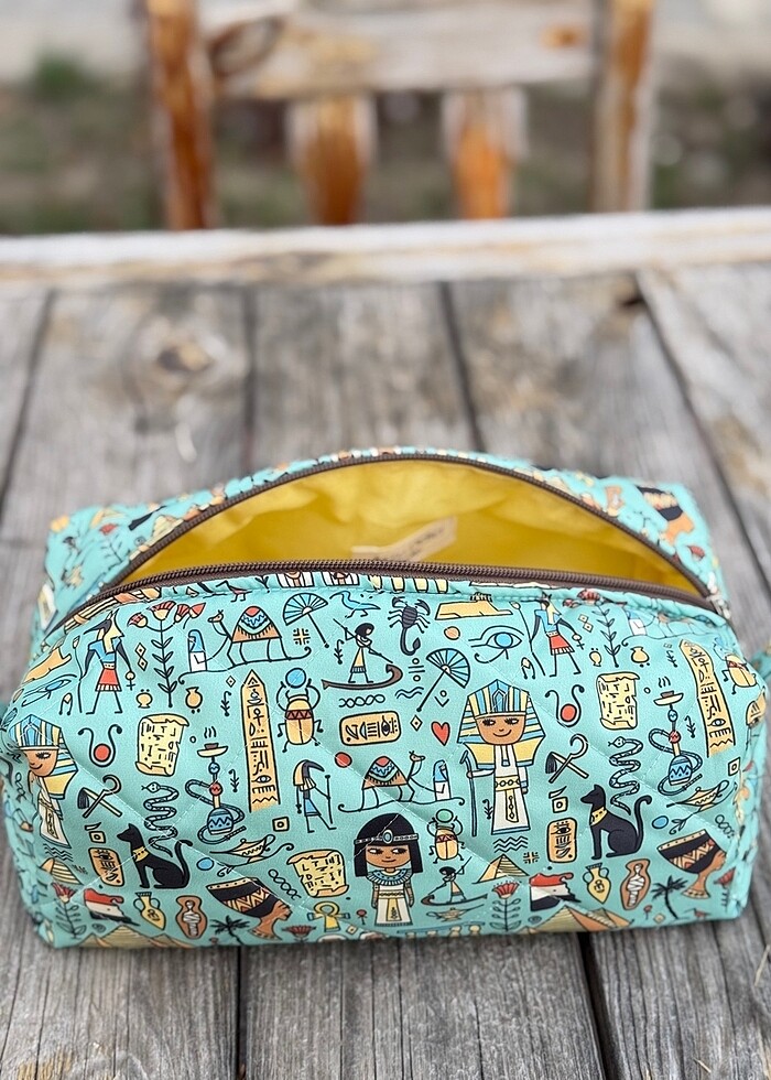 Makyaj çantası - Görsel 2