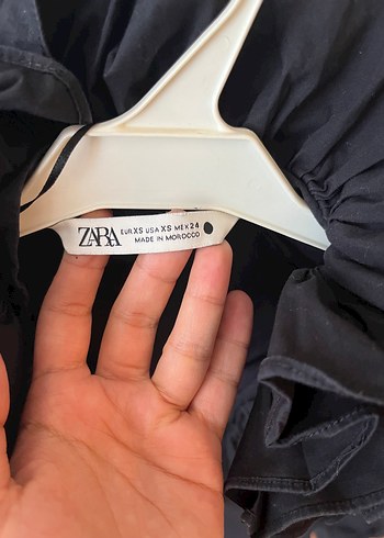Zara Fırfırlı Siyah Kadın Gömlek