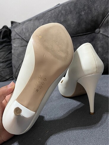 38 Beden beyaz Renk Beyaz stiletto
