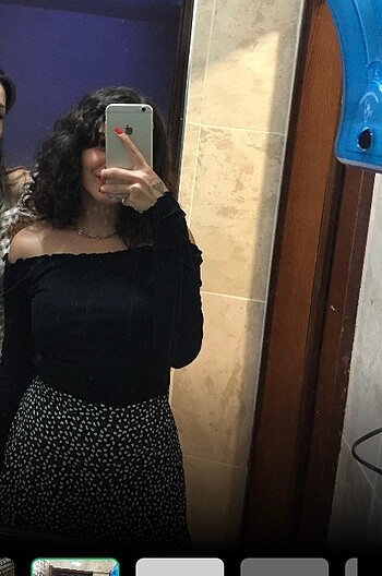 m Beden siyah Renk omzu açık bluz