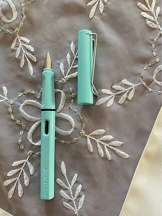 Jinhao soft mavi dolma kalem