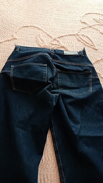 31 Beden lacivert Renk Yuksekbel kot pantalon