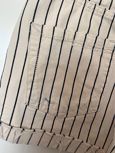 xs Beden Bershka sort