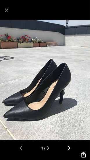 Stiletto topuklu ayakkabı