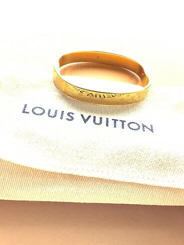  Beden Louis Vuitton Bileklik p İndirimli.