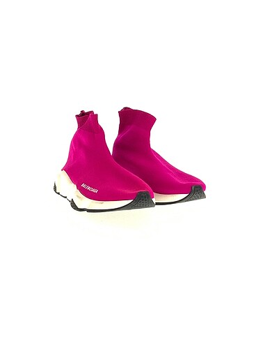 Balenciaga Balenciaga Spor Ayakkabı %70 İndirimli.