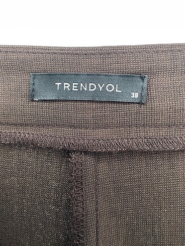 38 Beden kahverengi Renk Trendyol & Milla Kumaş Pantolon %70 İndirimli.