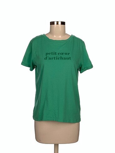 Diğer T-shirt %70 İndirimli.