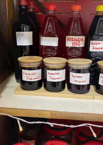 Kızılcık Özü ve Üzüm Pekmezi Şişeleri - Görsel 5