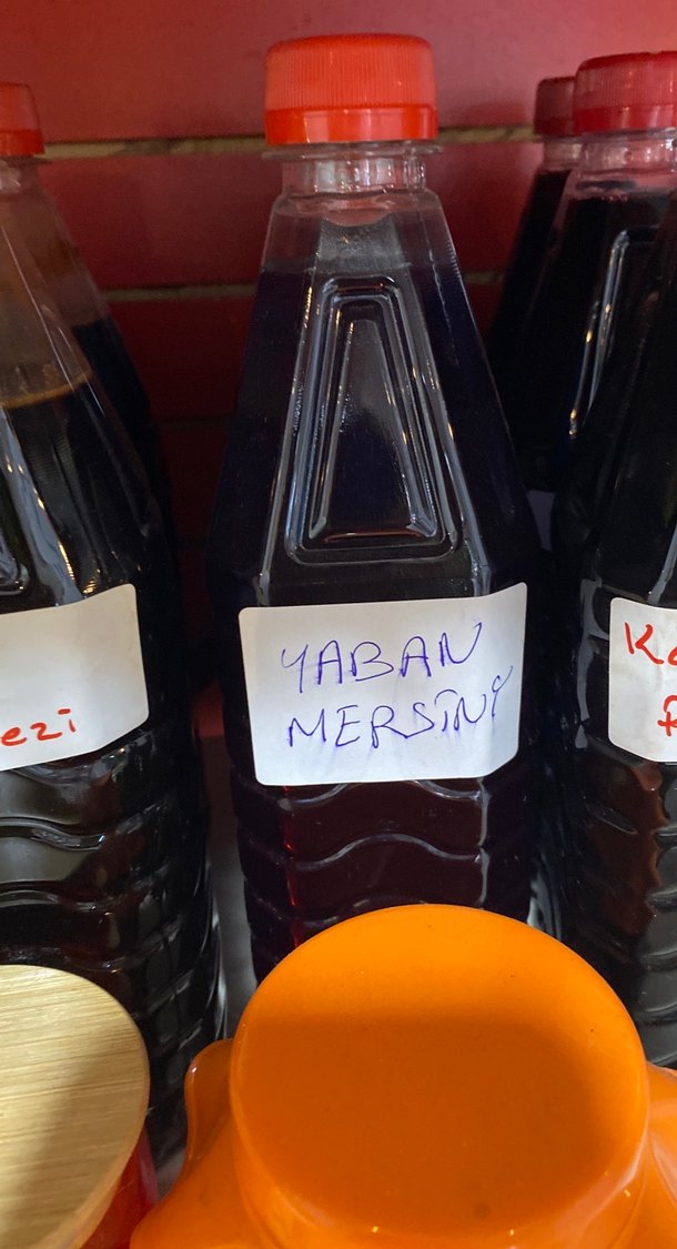 Kızılcık Özü ve Üzüm Pekmezi Şişeleri - Görsel 4