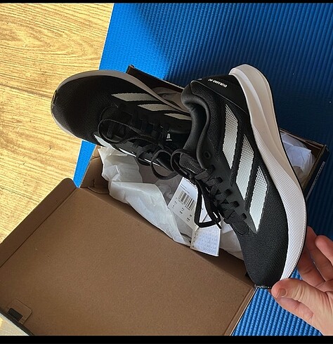 SatıldııııııAdidas duramo