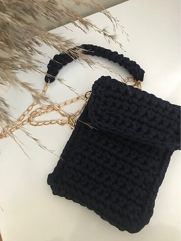 Zara Örgü telefon çantası