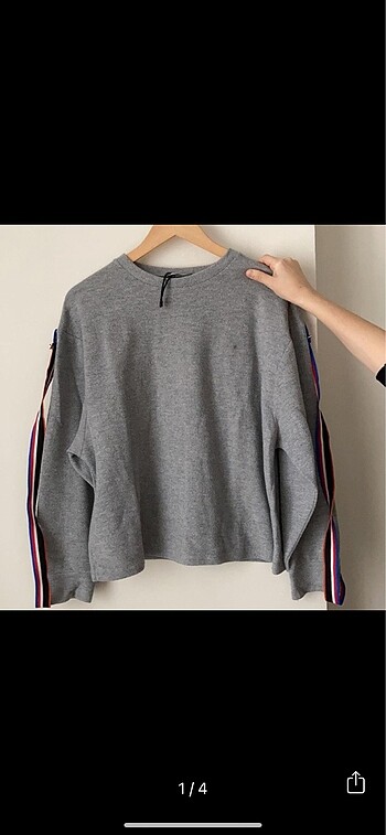 Zara sweat