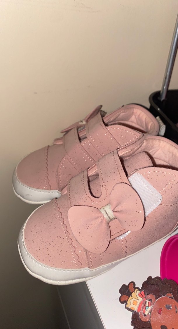 Kız Çocuk Pembe Cırtlı Spor Ayakkabı - Görsel 2
