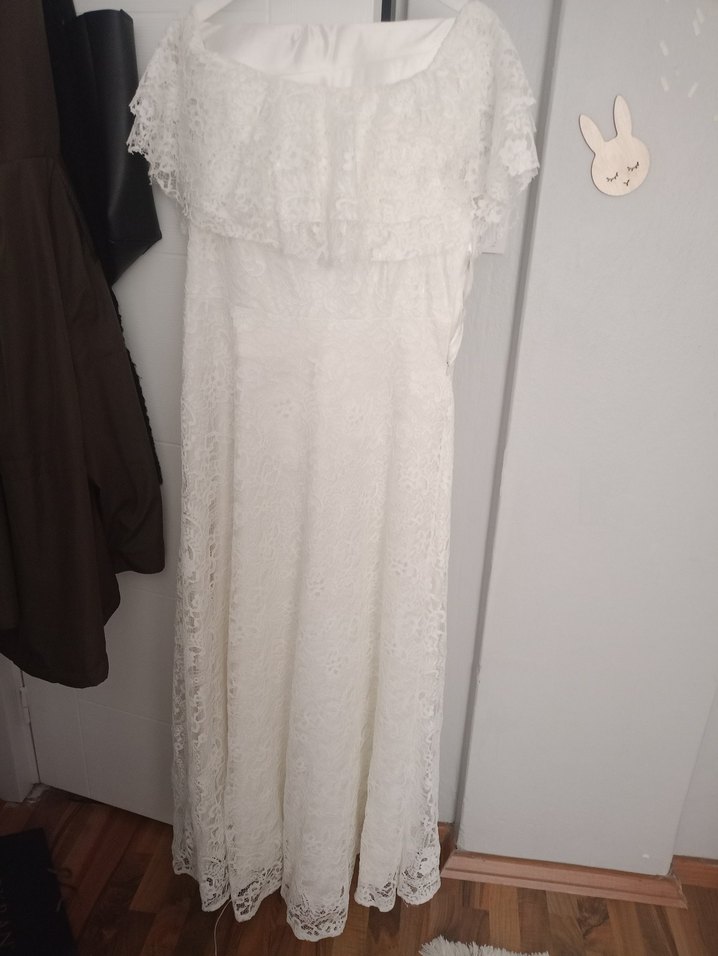 Beyaz Uzun Gelinlik dış çekim elbisesi - Görsel 4