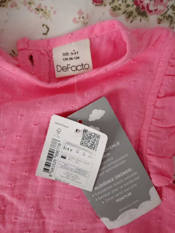 Pembe Fırfırlı Kolsuz Bebek Kıyafet Seti - Görsel 2