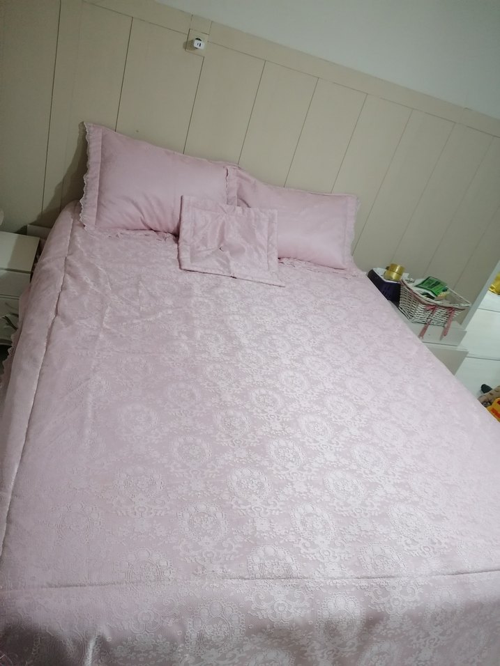 Pastel Pembe Düz Desen Yatak Örtüsü - Görsel 2