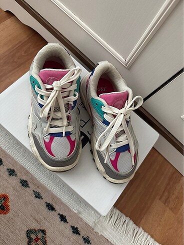 Zara Kız çocuk ayakkabı