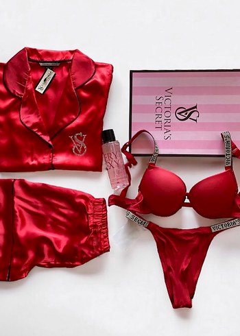 VS pijama ve sütyen takımı