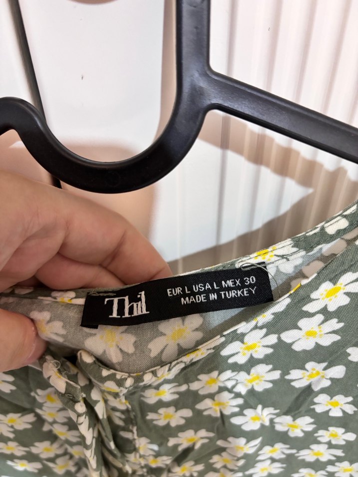 Çiçek Desenli Yeşil Uzun Kollu Uzun Elbise - Görsel 5