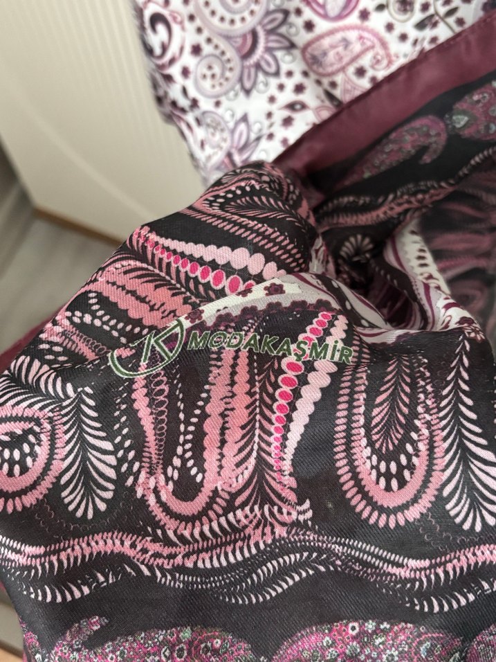 Modakaşmir Desenli Şal - Görsel 2