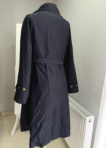 Siyah Kadın Kuşaklı Uzun Trençkot - Görsel 5