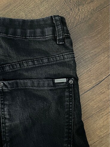 34 Beden Pullandbear 34 beden pantolon