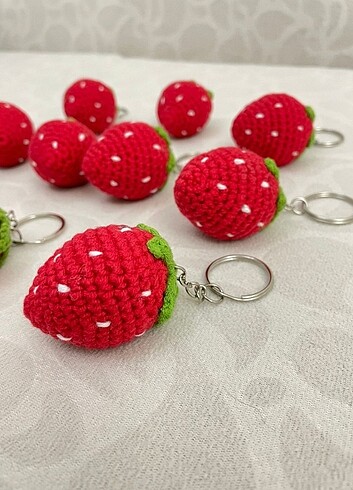Amigurumi anahtarlıklar