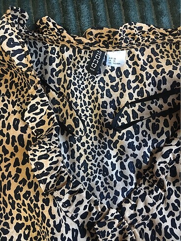 H&M H&M Leopar Bluz