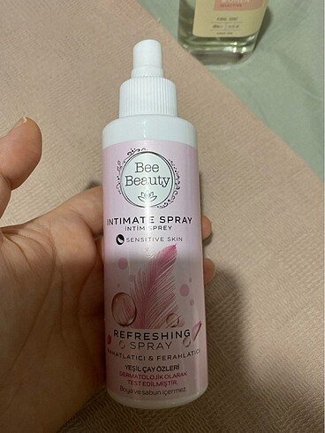 Genital bölge parfümü