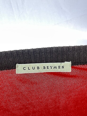 m Beden çeşitli Renk Beymen Hırka %70 İndirimli.