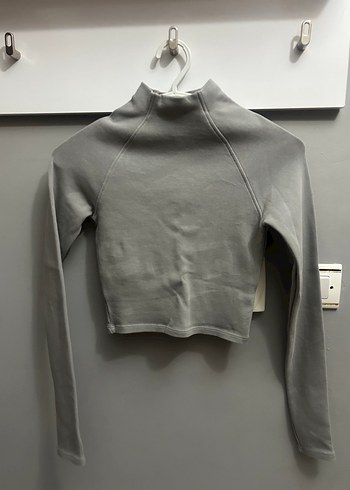 Kadın Gri Yüksek Yakalı İnce Sweatshirt
